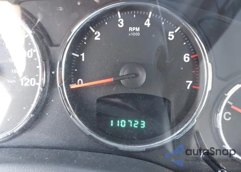 2008 Jeep Liberty Sport z USA, uszkodzony, nr VIN 1J8GN28K98W221275